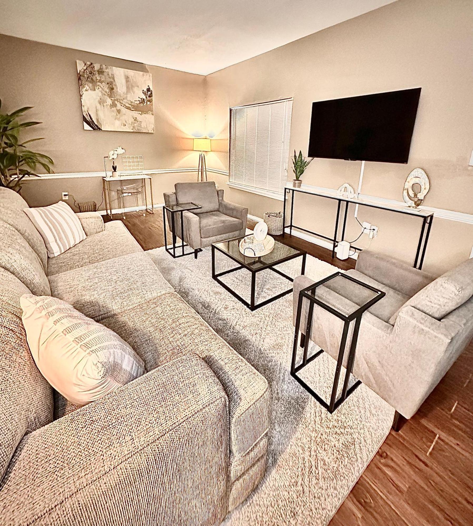 Short Walk To Jsu Stadium, Hospitals, And Bars In Fondren Jackson Bagian luar foto